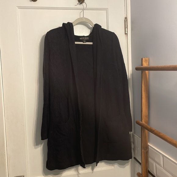 Barefoot Dreams CozyChic Lite Hooded Cardi in Black - Picture 2 of 6